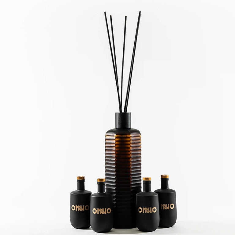 Luxurious Diffuser with details by Toni Bond 